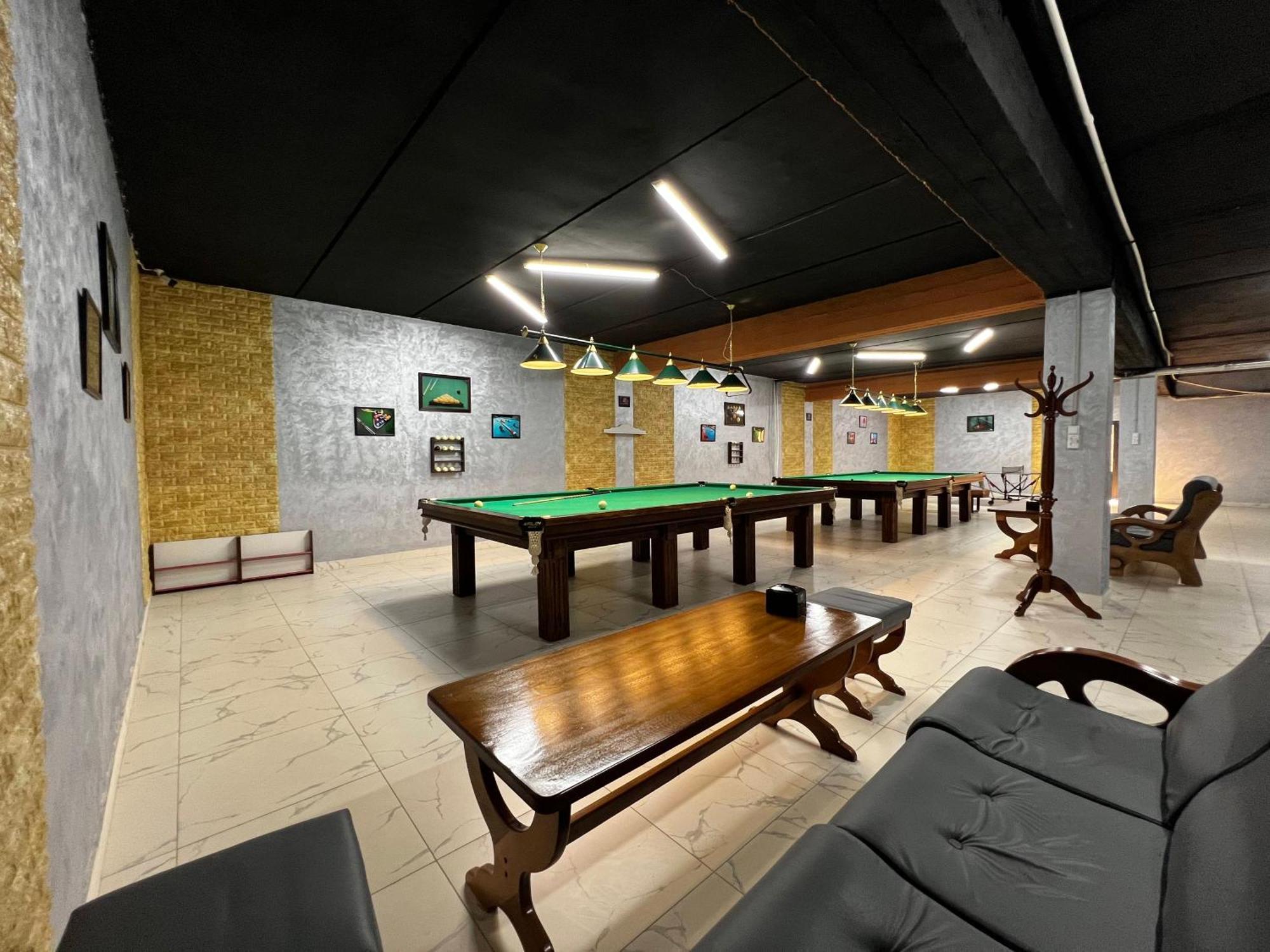 Chlnor Hotel Andijan Bagian luar foto